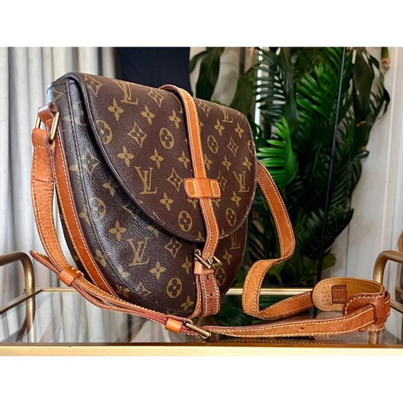 Louis Vuitton Monogram Chantilly GM Shoulder CrossBody Bag - Picture 6 of 15